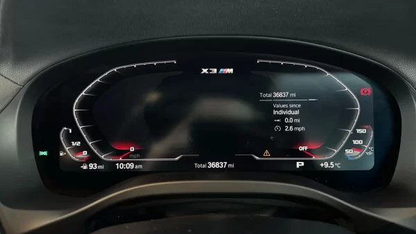 BMW iD7 virtual cluster 1